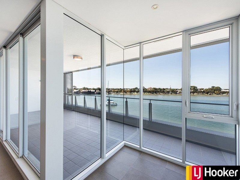404/3 Marco Polo Drive, Mandurah WA 6210