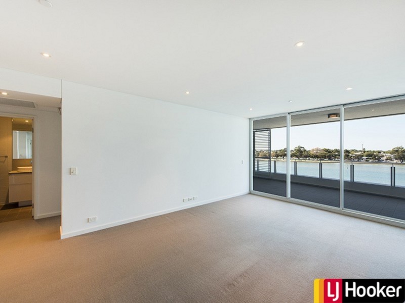 404/3 Marco Polo Drive, Mandurah WA 6210