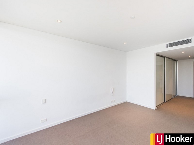 404/3 Marco Polo Drive, Mandurah WA 6210