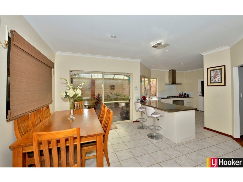 16 Fremont Crescent, Secret Harbour WA 6173