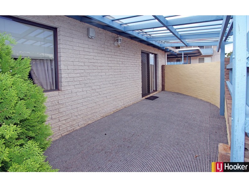 9/11 Leslie Street, Dudley Park WA 6210