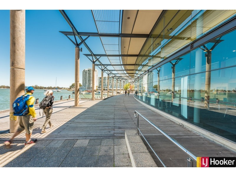 9/11 Leslie Street, Dudley Park WA 6210