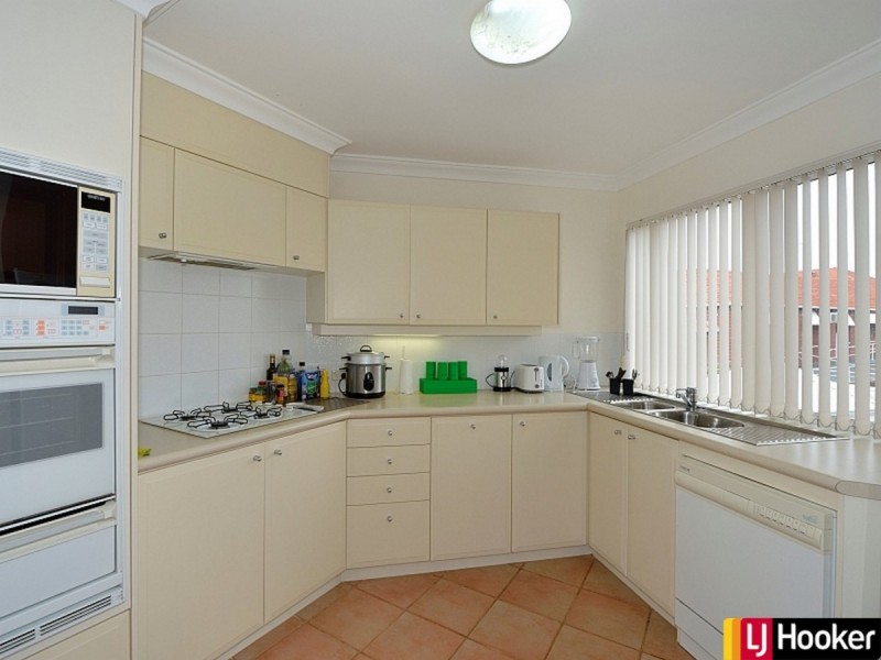 8/1-3 Leslie Street, Dudley Park WA 6210