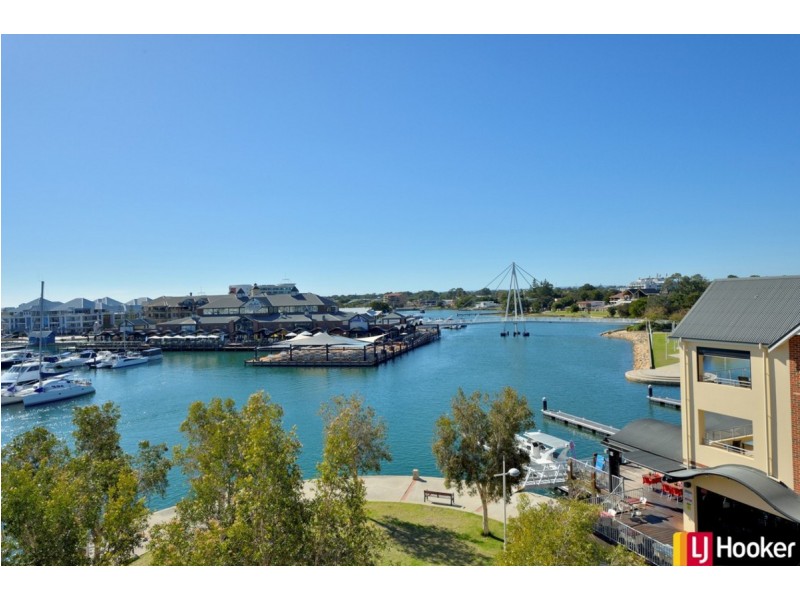 24/15 The Palladio, Mandurah WA 6210