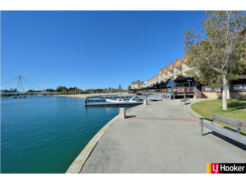 24/15 The Palladio, Mandurah WA 6210