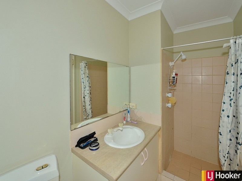 18 Magnolia Rise, Halls Head WA 6210