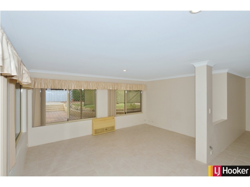 6 Adare Place, Coodanup WA 6210