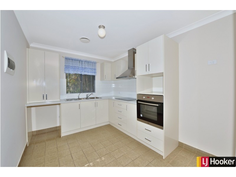4/16 Legend Crescent, Greenfields WA 6210