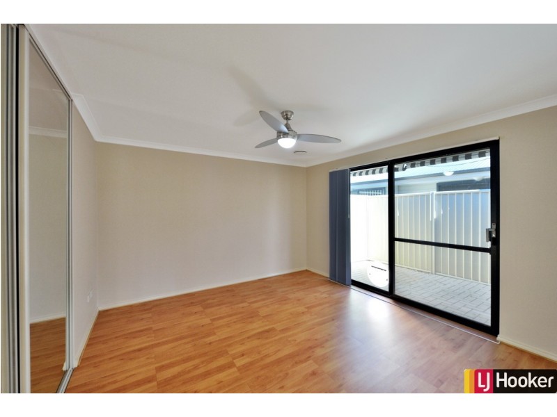 4/16 Legend Crescent, Greenfields WA 6210