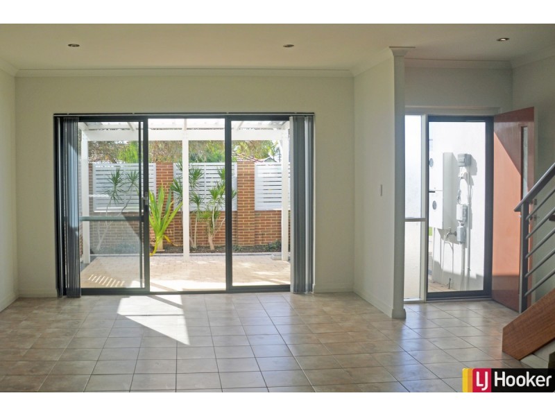 31B Cooper Street, Mandurah WA 6210