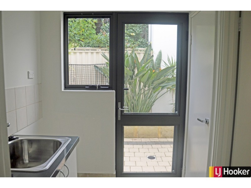31B Cooper Street, Mandurah WA 6210