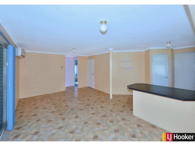 7 Cane Road, Greenfields WA 6210