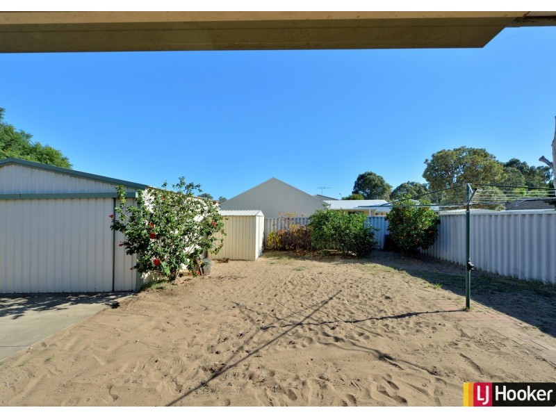 7 Cane Road, Greenfields WA 6210
