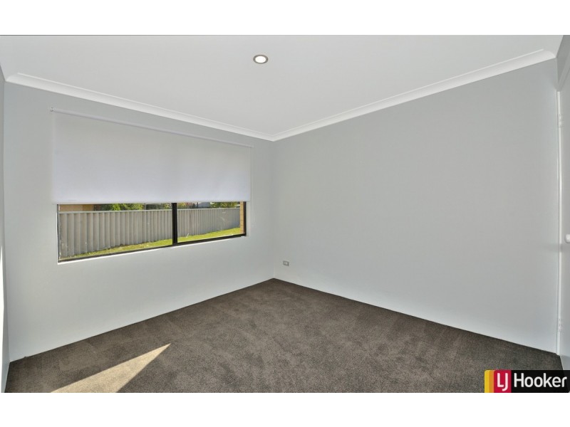 6 Rachal Place, Greenfields WA 6210