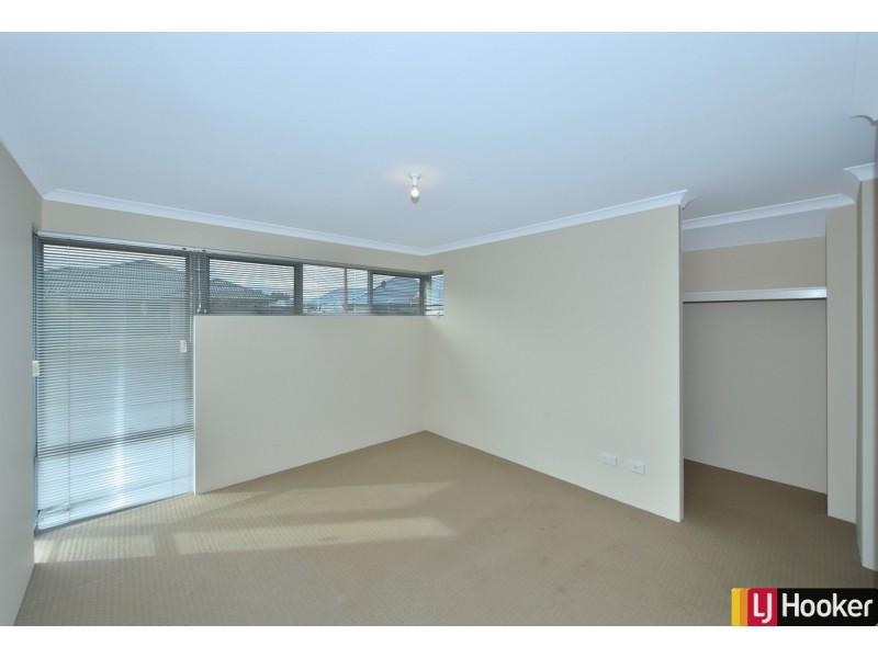 6 Brackenridge Ramble, Meadow Springs WA 6210