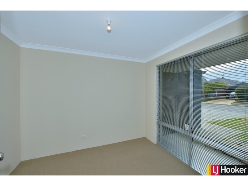 6 Brackenridge Ramble, Meadow Springs WA 6210