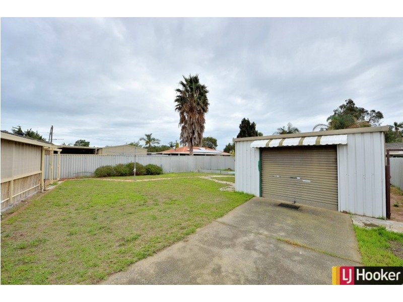 71 Mississippi Drive, Greenfields WA 6210