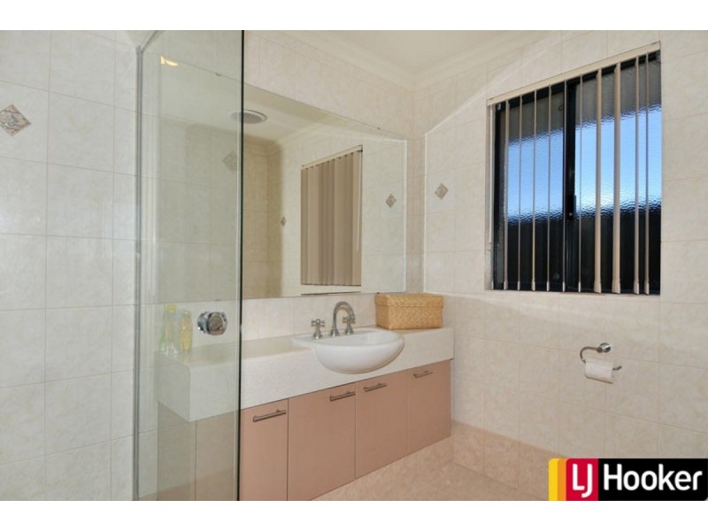 2 Beacon Way, Singleton WA 6175