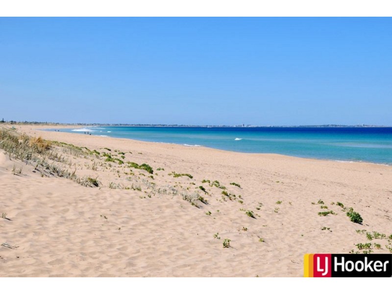 2 Beacon Way, Singleton WA 6175