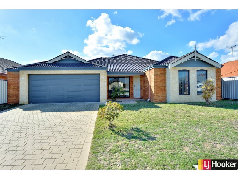 13 Moonbrook Way, Meadow Springs WA 6210