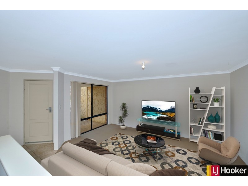 13 Moonbrook Way, Meadow Springs WA 6210