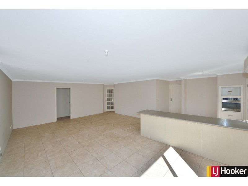 13 Moonbrook Way, Meadow Springs WA 6210