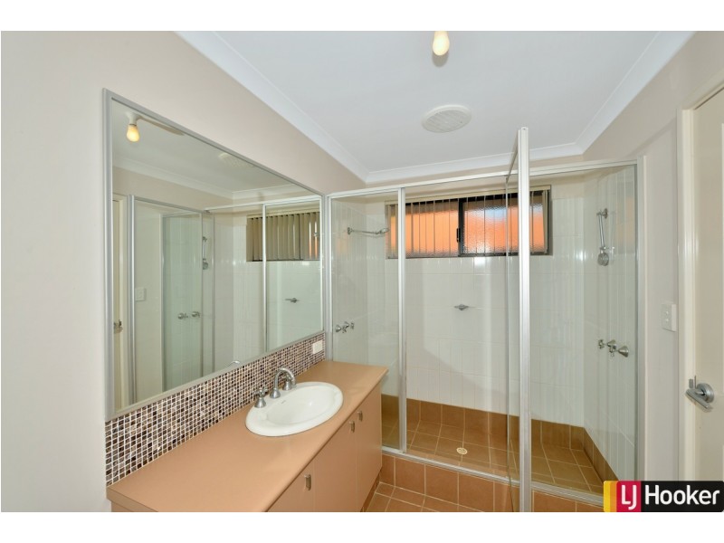 13 Moonbrook Way, Meadow Springs WA 6210