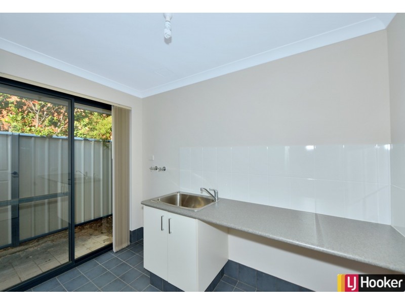 13 Moonbrook Way, Meadow Springs WA 6210