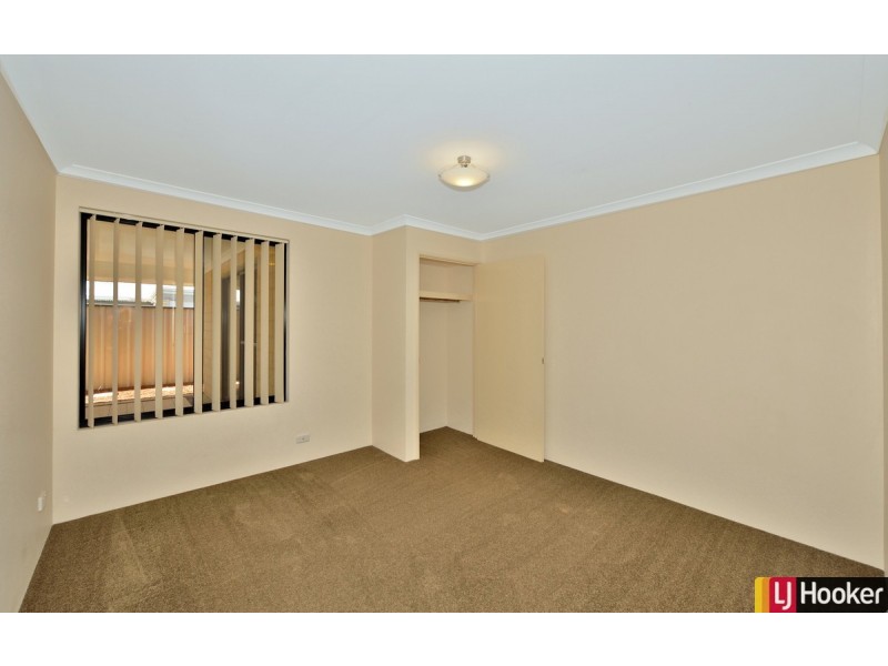 25 Nankeen Approach, Dudley Park WA 6210