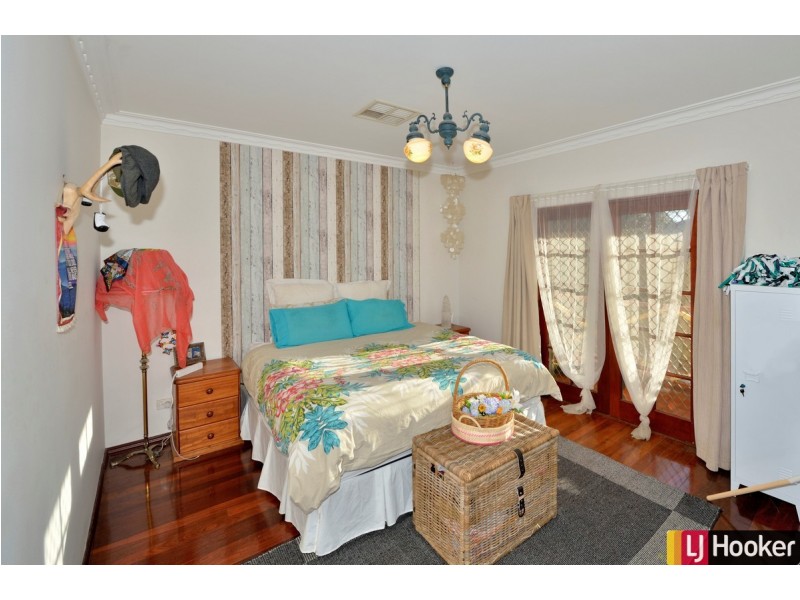 26 Mercedes Avenue, Falcon WA 6210