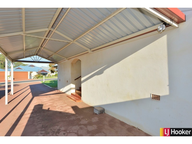 26 Mercedes Avenue, Falcon WA 6210