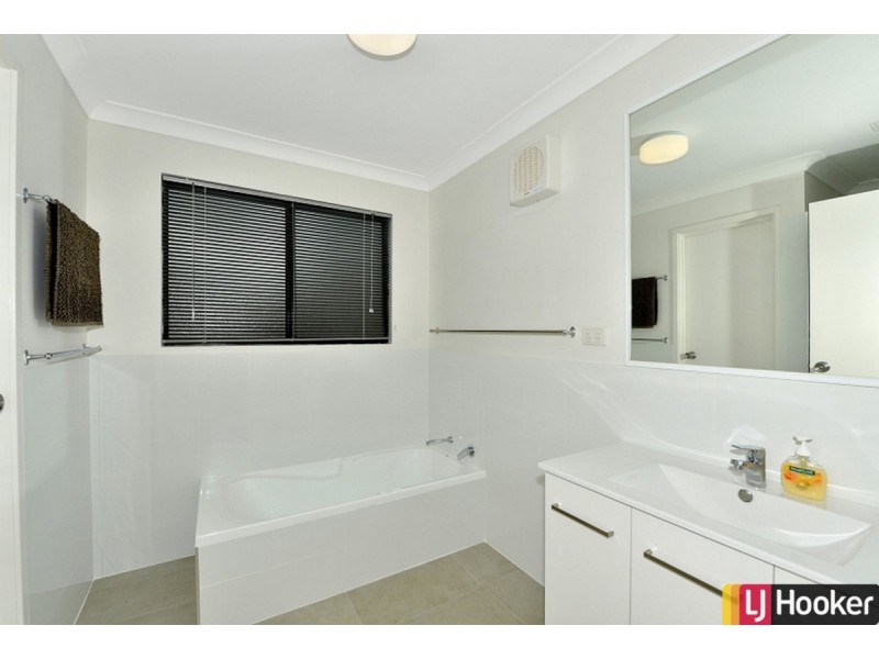 76 Park Ridge Drive, Bouvard WA 6211