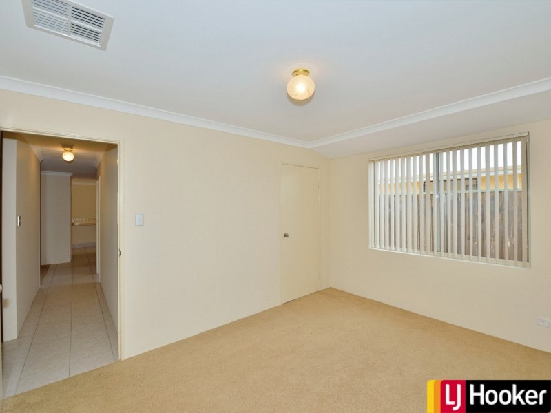 41 Waratah Circle, Halls Head WA 6210