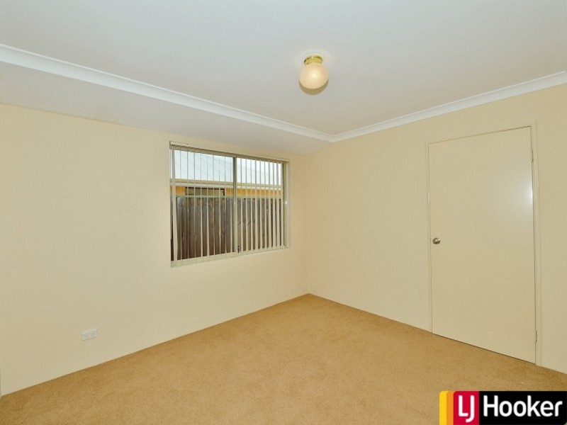 41 Waratah Circle, Halls Head WA 6210