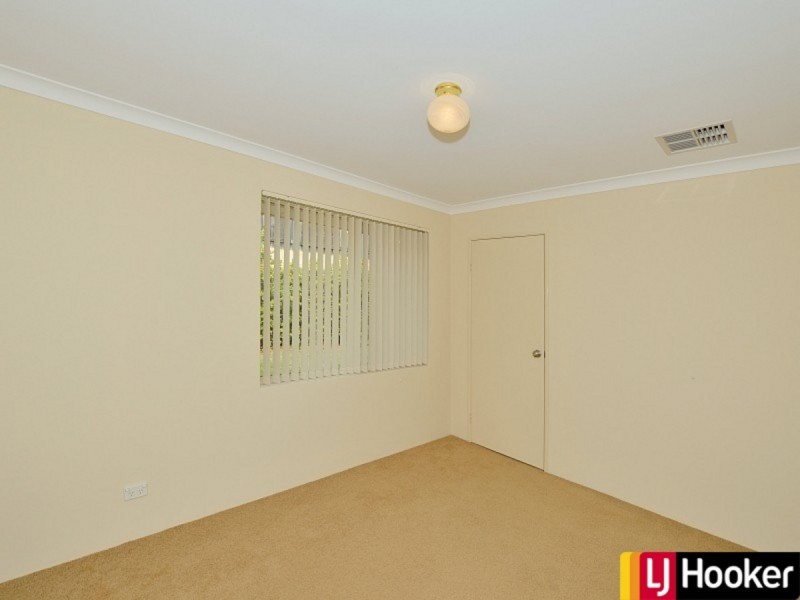 41 Waratah Circle, Halls Head WA 6210