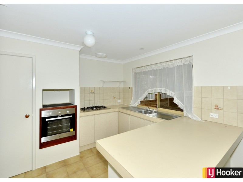 8 Estuary Place, Wannanup WA 6210