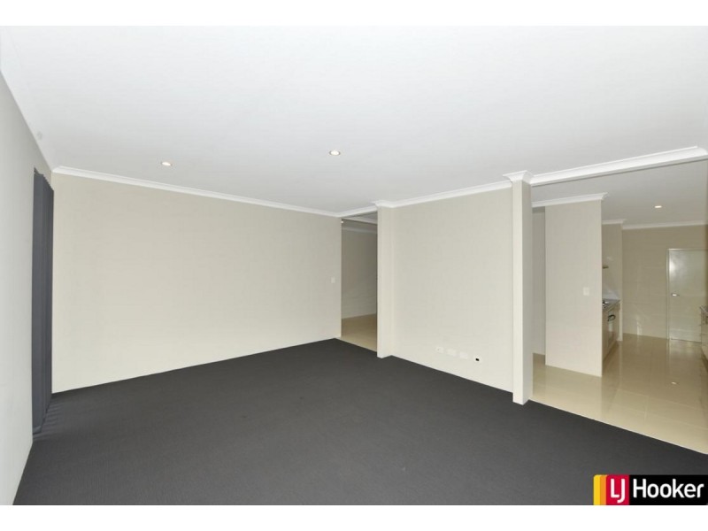 9 Rosella Way, Coodanup WA 6210