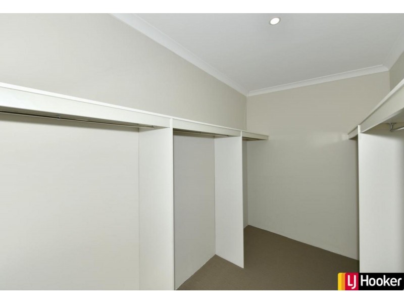 9 Rosella Way, Coodanup WA 6210