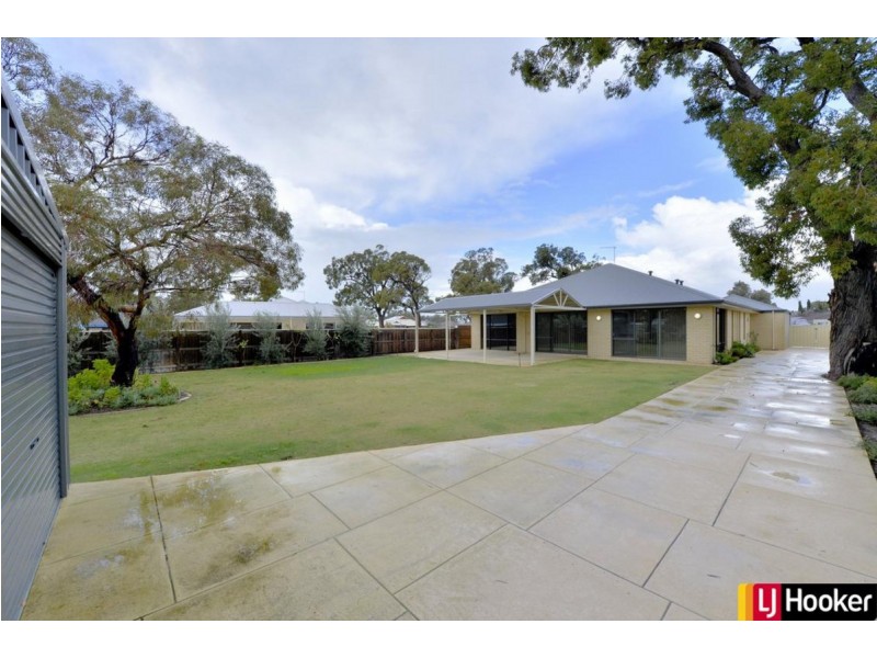 9 Rosella Way, Coodanup WA 6210