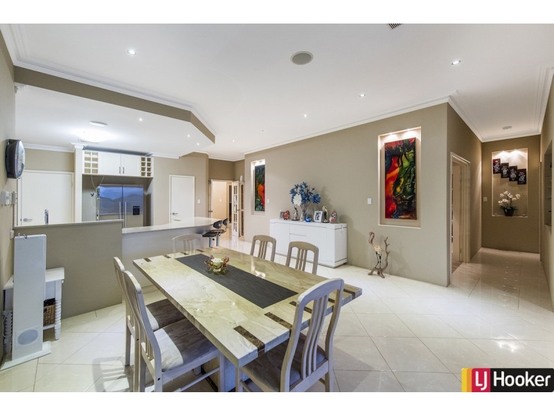 5 Carissa Turn, Halls Head WA 6210