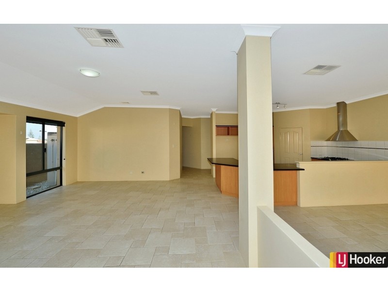 12 Northport Boulevard, Wannanup WA 6210