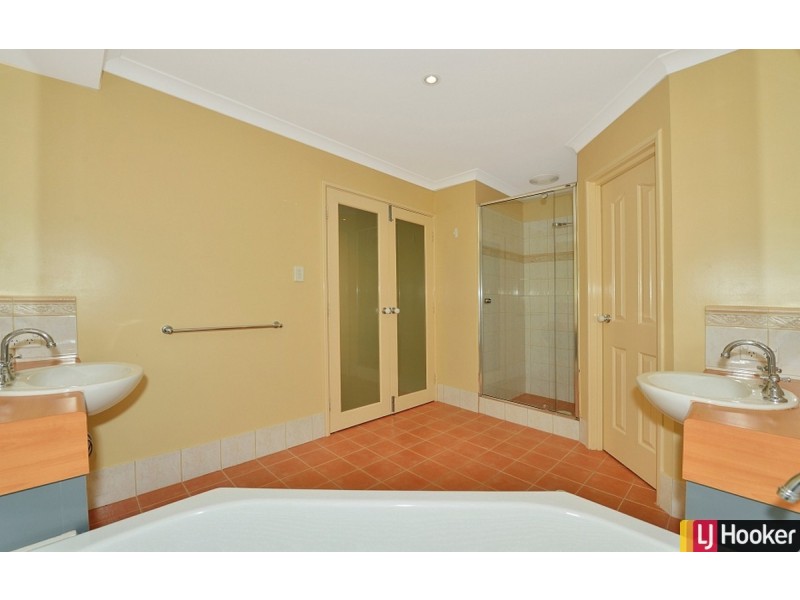 12 Northport Boulevard, Wannanup WA 6210