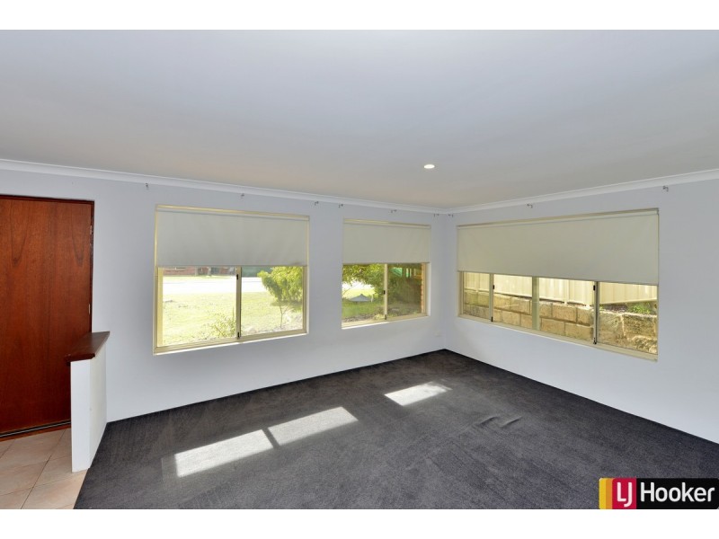 14 Crystaluna Drive, Golden Bay WA 6174