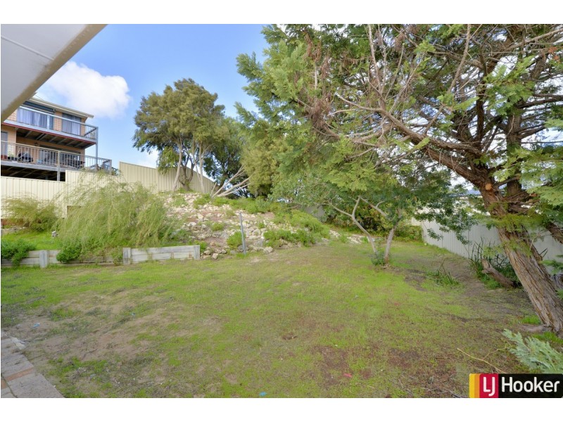 14 Crystaluna Drive, Golden Bay WA 6174