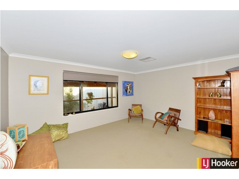 6 Hazelmere Drive, Dawesville WA 6211