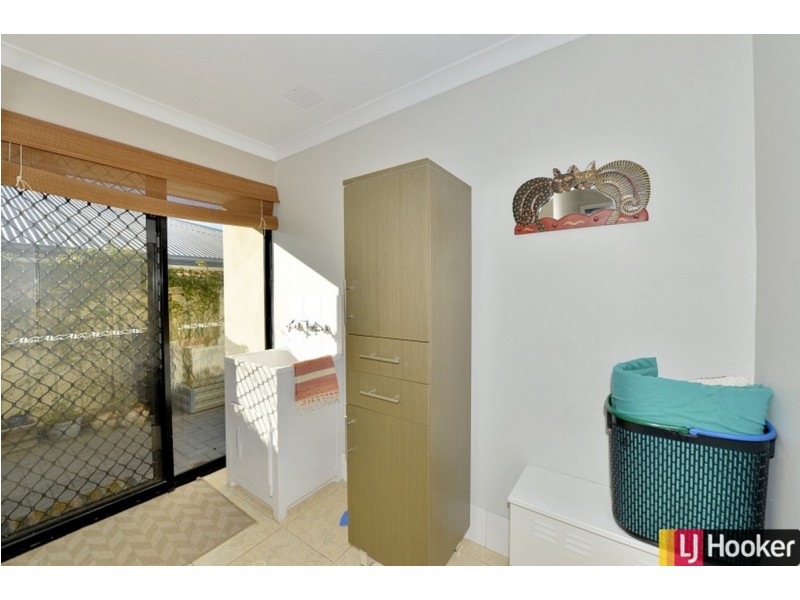 6 Hazelmere Drive, Dawesville WA 6211