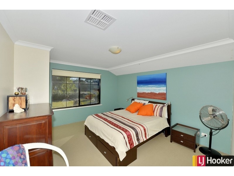 6 Hazelmere Drive, Dawesville WA 6211