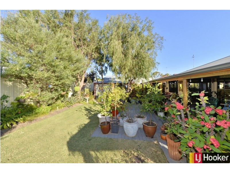 6 Hazelmere Drive, Dawesville WA 6211