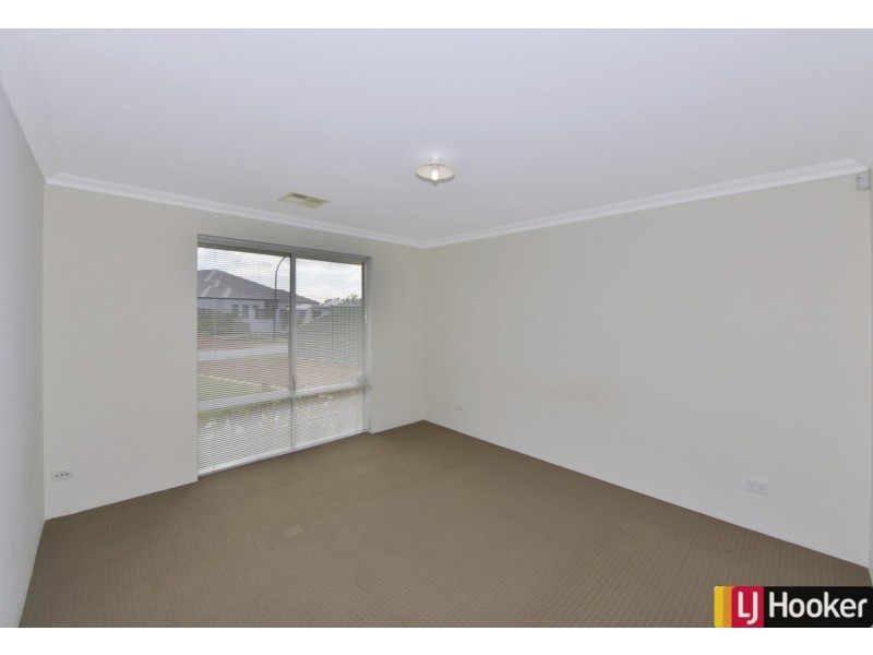 29 Woodstock Turn, Ravenswood WA 6208