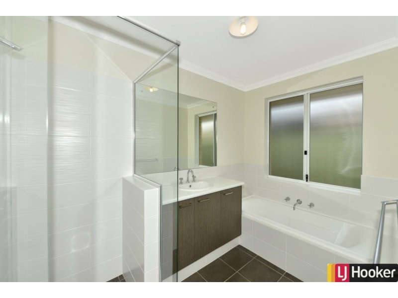 29 Woodstock Turn, Ravenswood WA 6208